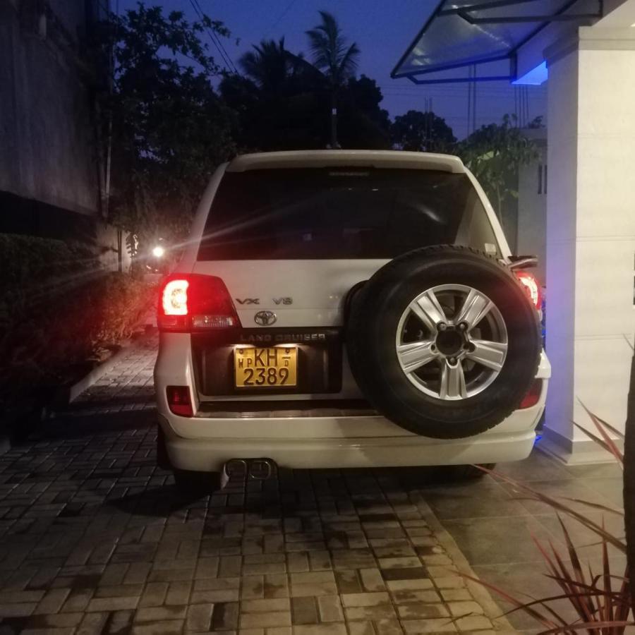 Seven Rich Villa 阿努拉德普勒 外观 照片